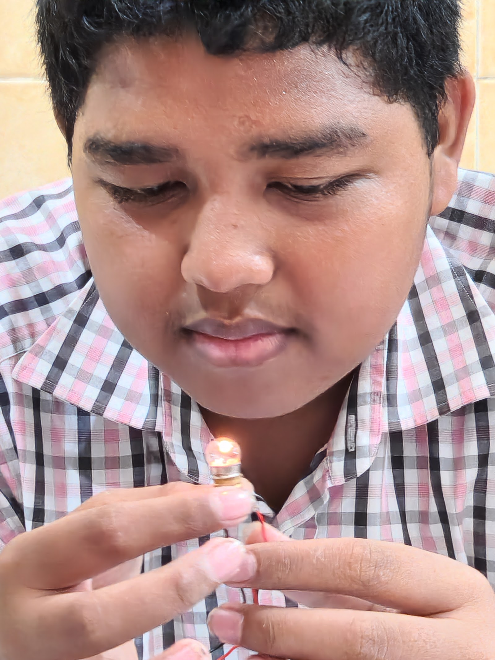 A moment from a hands-on community learning session